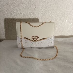 Elegant Cream Chain Shoulder Bag